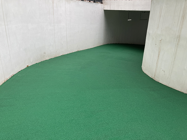 环氧防滑坡道地坪