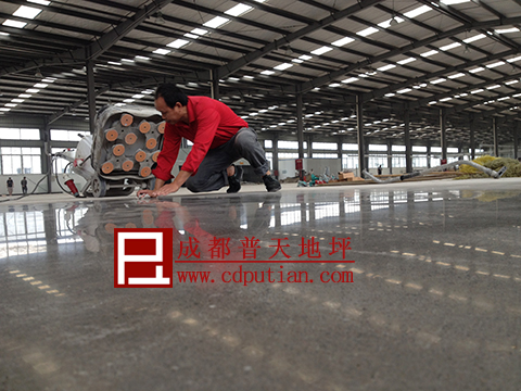 金刚石树脂磨片打磨抛光地坪的效果