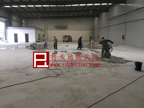龙泉区天亚汽车系统公司混凝土密封固化剂地坪完工1