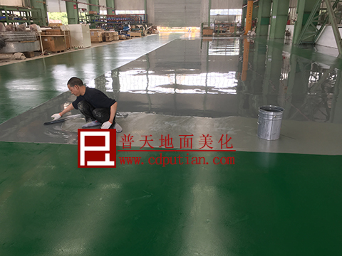 龙泉驿区车间环氧自流平地坪施工中